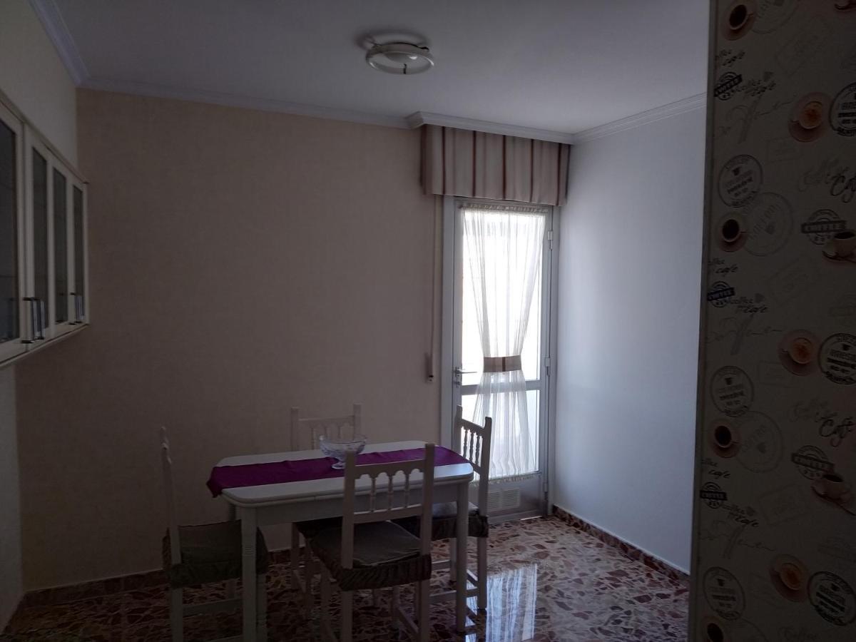 Apartamento'S Montino Эль-Грове Экстерьер фото